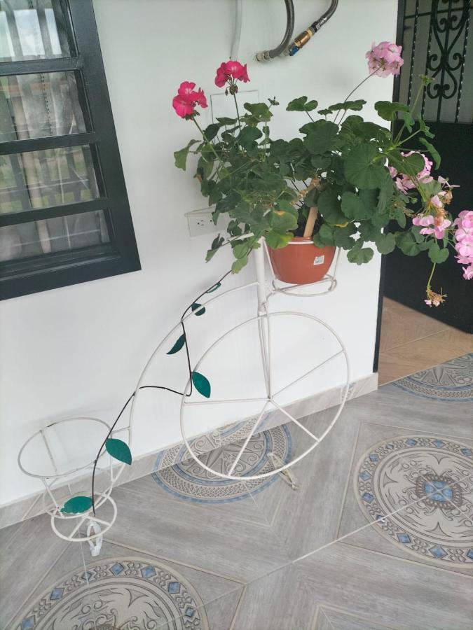 Apartamentos Family 圣罗莎德卡瓦尔 外观 照片