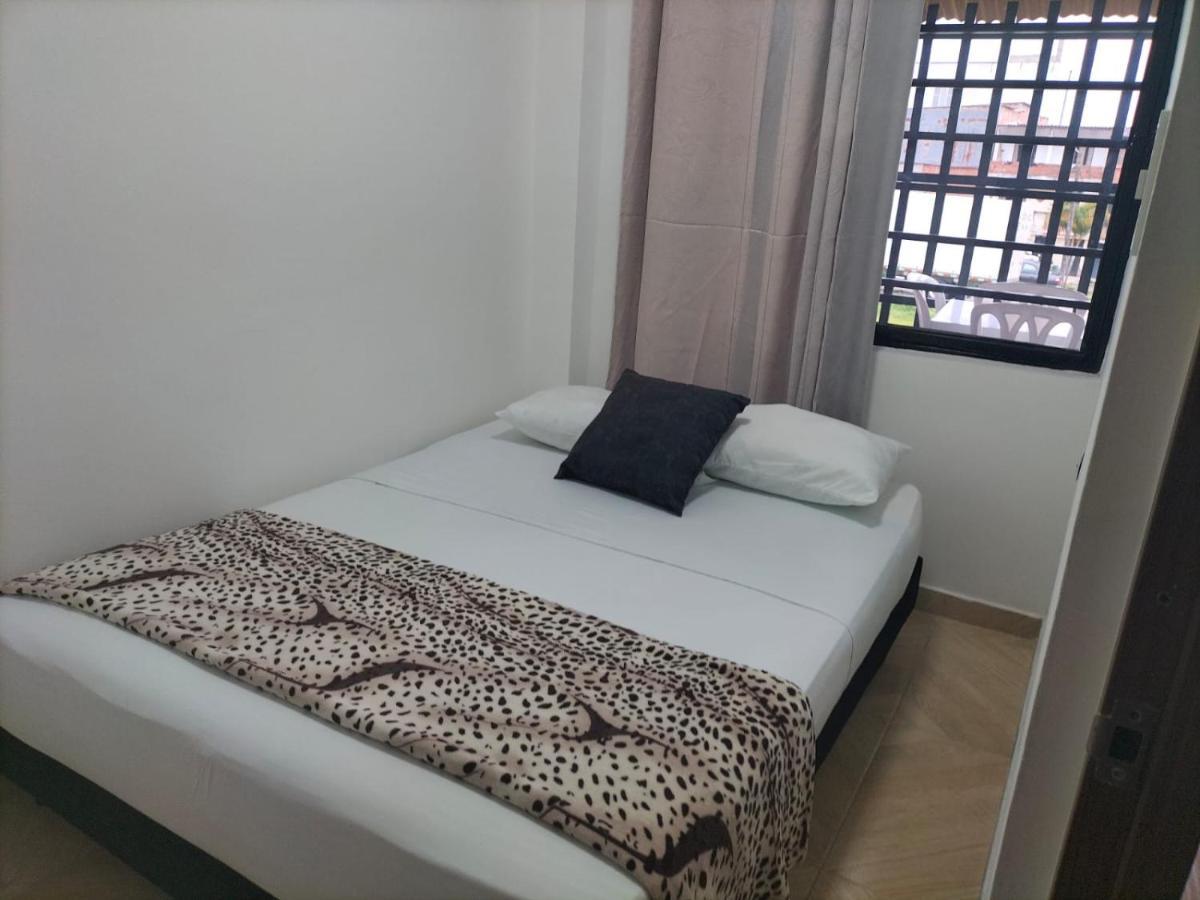 Apartamentos Family 圣罗莎德卡瓦尔 外观 照片